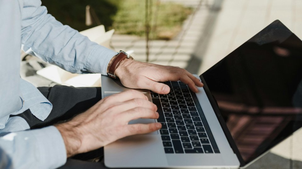 B2B Self-Serve Ordering: Why Two-Thirds of Buyers Now Skip the Sales Rep