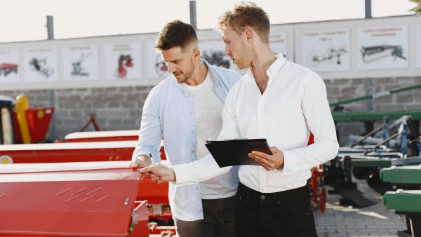 Improving after-sales service with better equipment and asset data