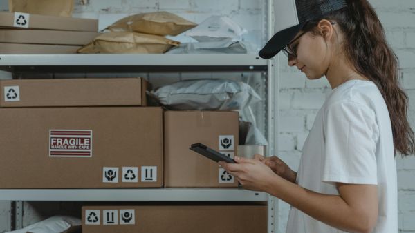 Why mobile accessibility matters in B2B ordering